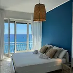 Sally's - Casa Blu San Remo