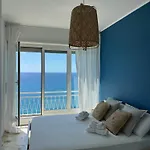 Sally's - Casa Blu * Sanremo