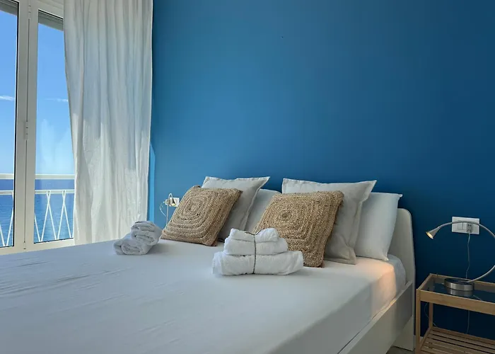 Sally's - Casa Blu * Sanremo