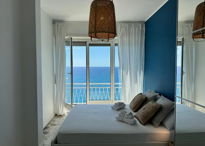 Sally's - Casa Blu